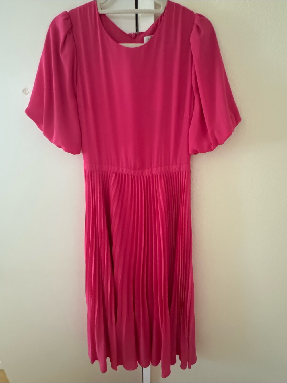 Women’s Pleated Midi Dress in Fuchsia Pink
